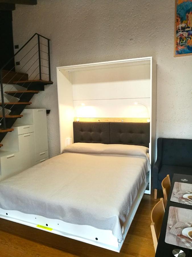 Aly D'Angelo Alla Torre - Immobiliare Azzurra Bardolino Luaran gambar