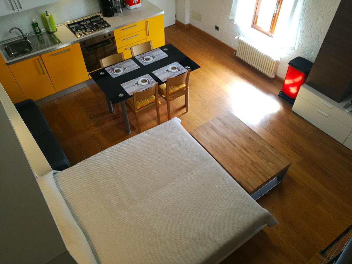 Aly D'Angelo Alla Torre - Immobiliare Azzurra Bardolino Luaran gambar