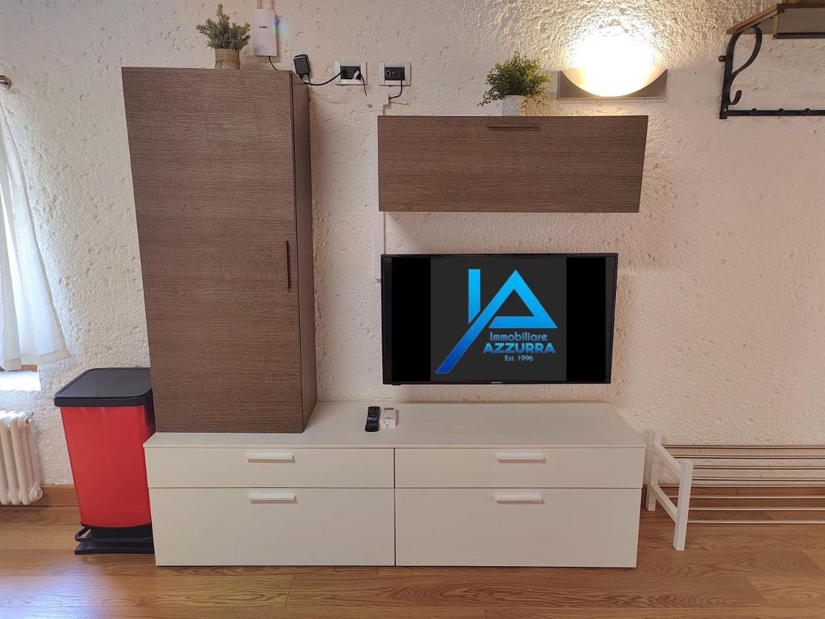 Aly D'Angelo Alla Torre - Immobiliare Azzurra Bardolino Luaran gambar