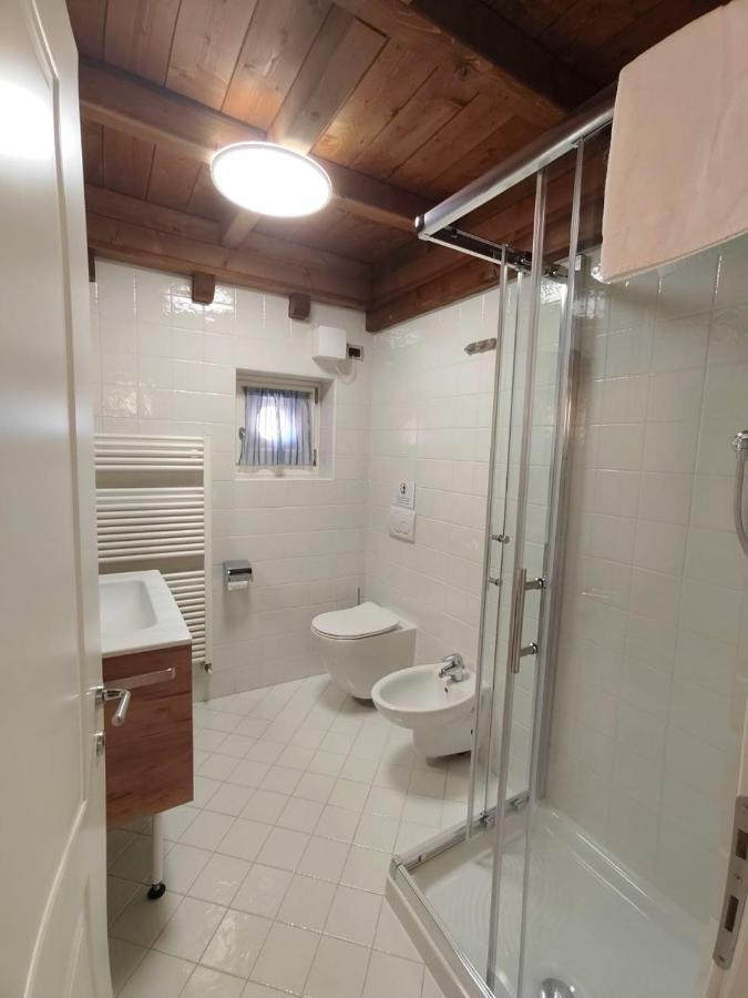 Aly D'Angelo Alla Torre - Immobiliare Azzurra Bardolino Luaran gambar